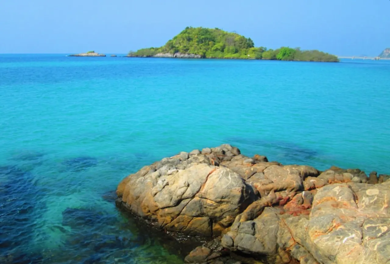 Pattaya'dan Nang Ram plajı (Dans Eden Kız plajı) turu