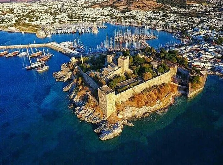 Bodrum şehi̇r turu