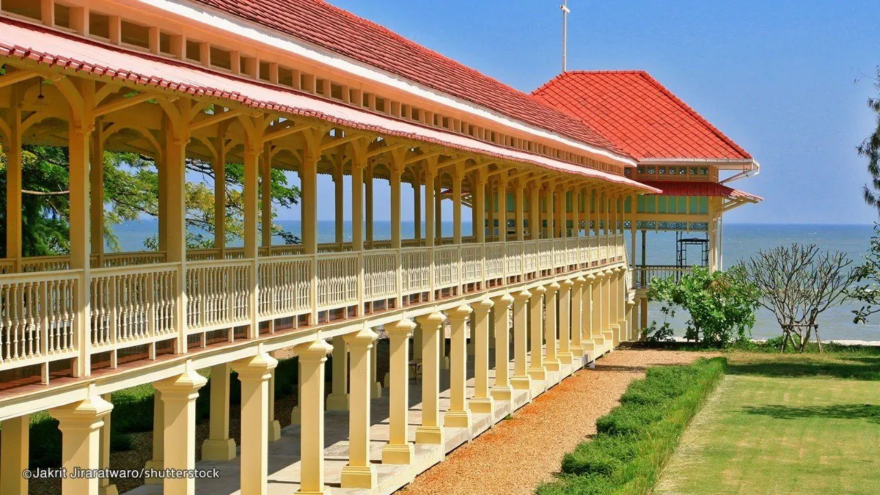 Royal Hua Hin and Sam Roi Yot 2-Day Tour from Pattaya