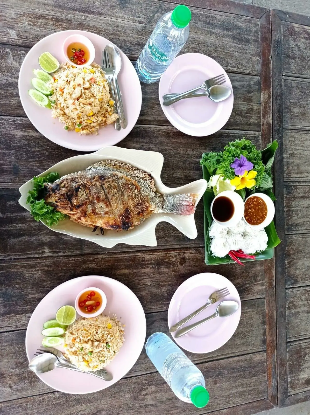 Pattaya'dan göl kenarında piknik ve Sai Kaew plajı turu