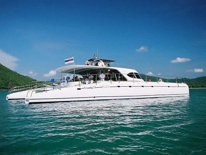 Катамаран Serenity 71 из Паттайи: 3 острова