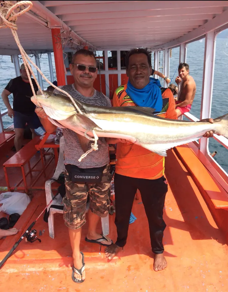 Pattaya Deep-Sea Fishing Trip for Predatory Fish