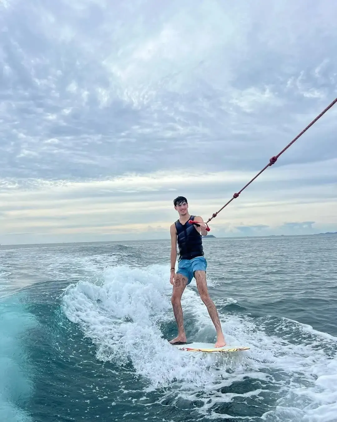 VIP Wakesurfing in Pattaya With Private Boat and Instructor