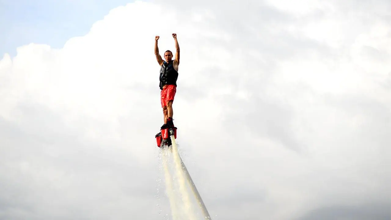 Flyboard Experience in Pattaya on a Spring-Fed Lake