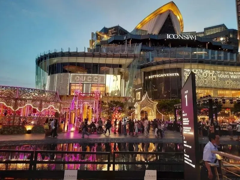 Bangkok Day & Evening Tour from Pattaya with River Cruise