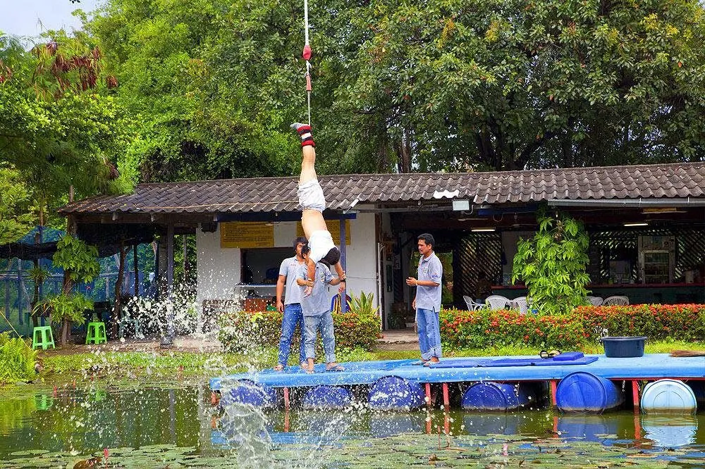Pattaya'da bungee jumping ve Human Slingshot deneyimi