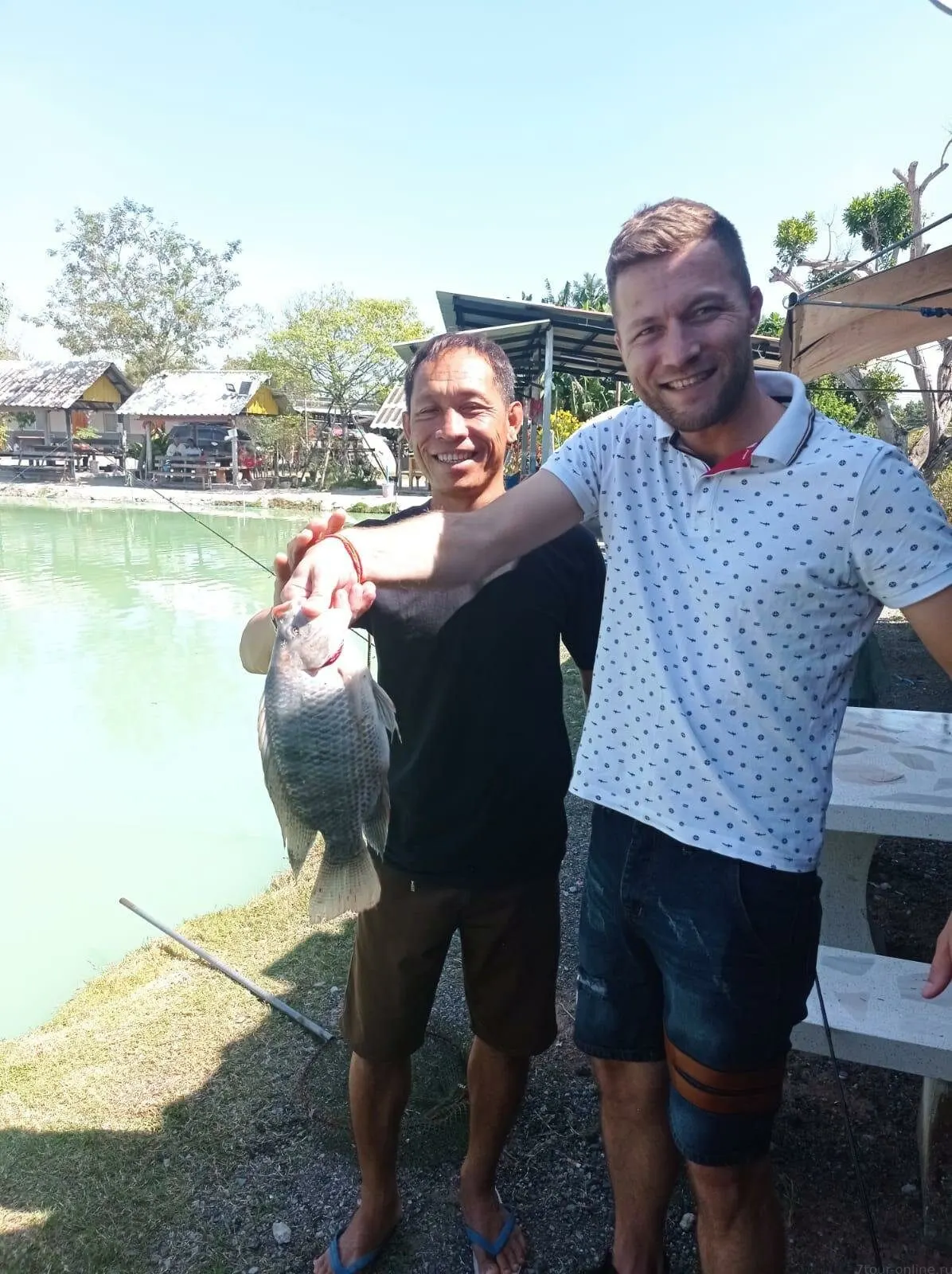 Pattaya'dan göl kenarında piknik ve Sai Kaew plajı turu