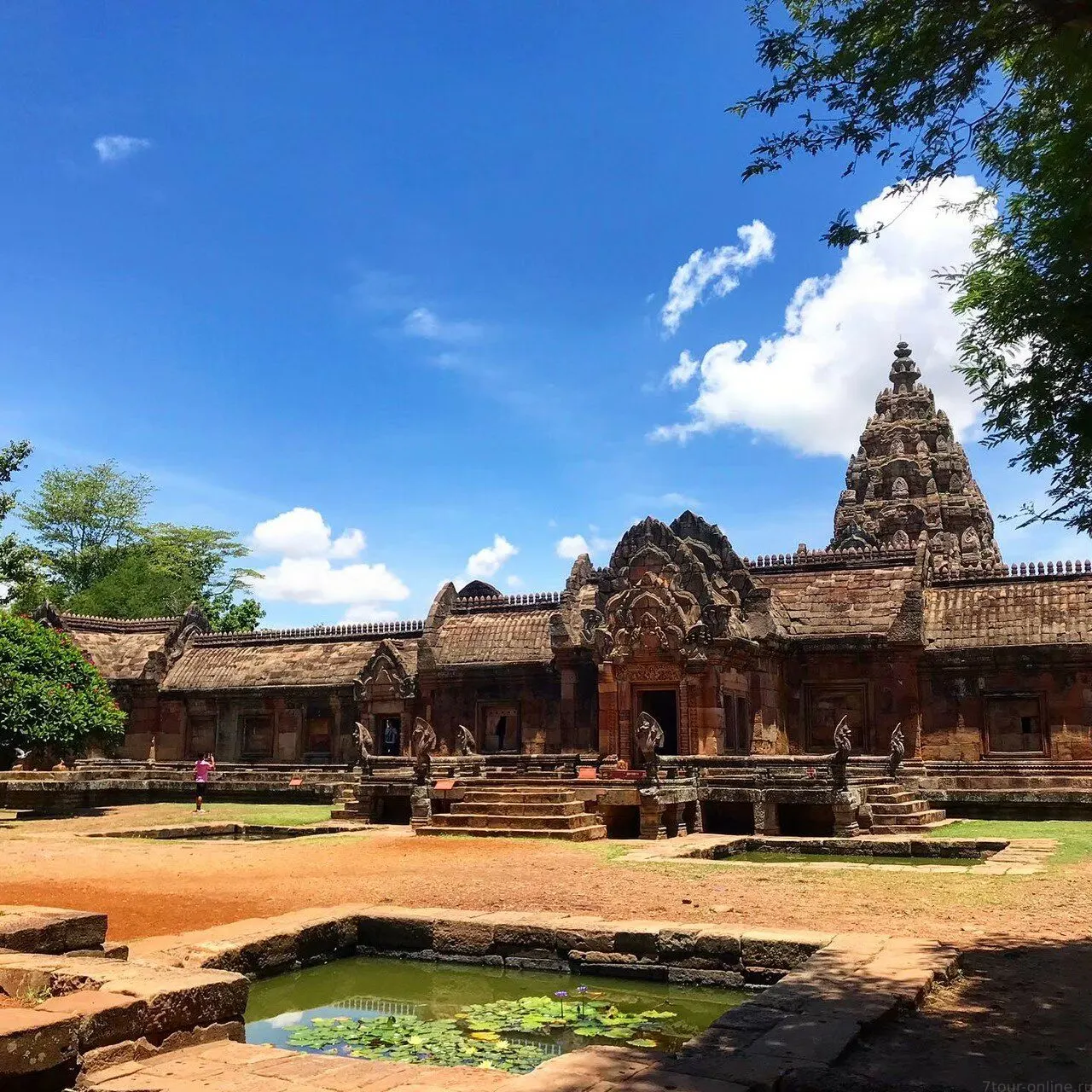 Isan Treasures 2-Day Tour from Pattaya: Phanom Rung & Temples