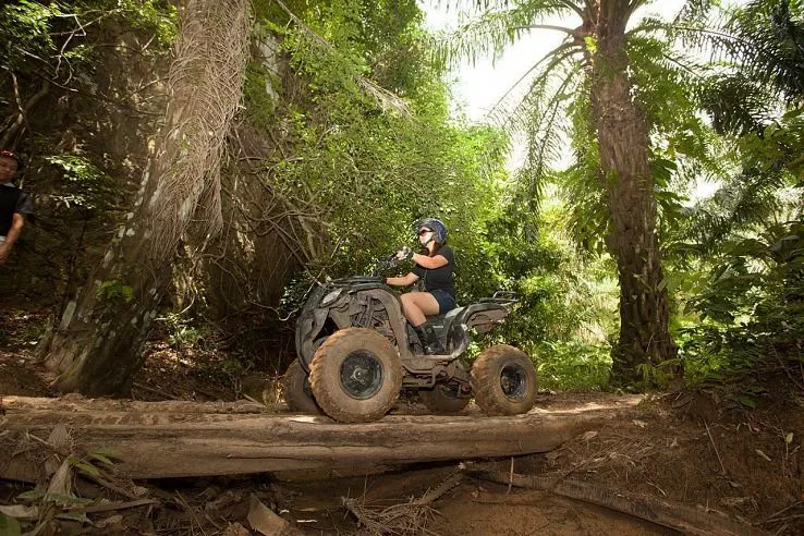 Pattaya'da ATV ve buggy safari turu