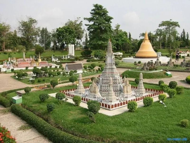 Mini Siam Pattaya Evening Tour With Hotel Transfer