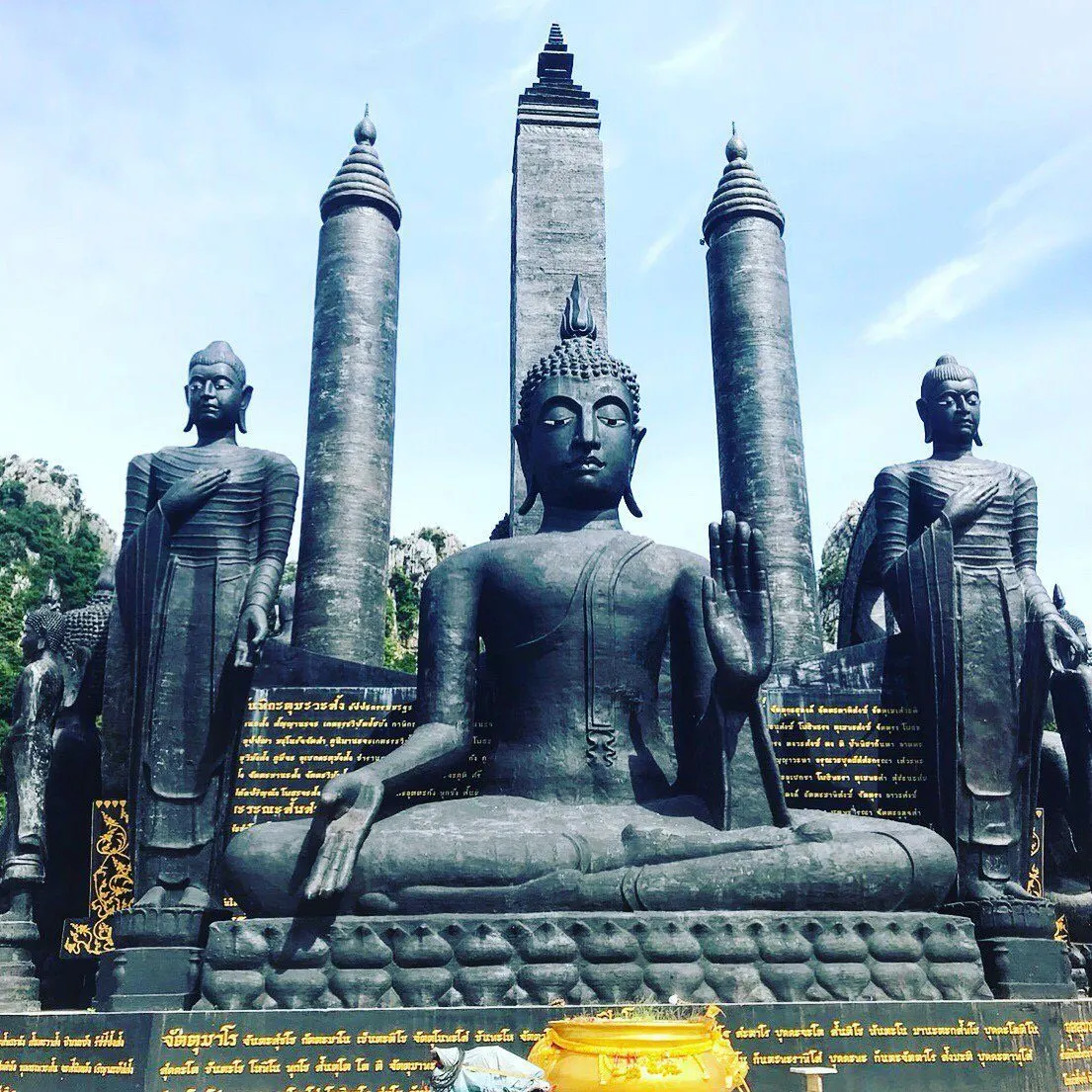 Lopburi Monkey City and Temples Day Trip from Pattaya