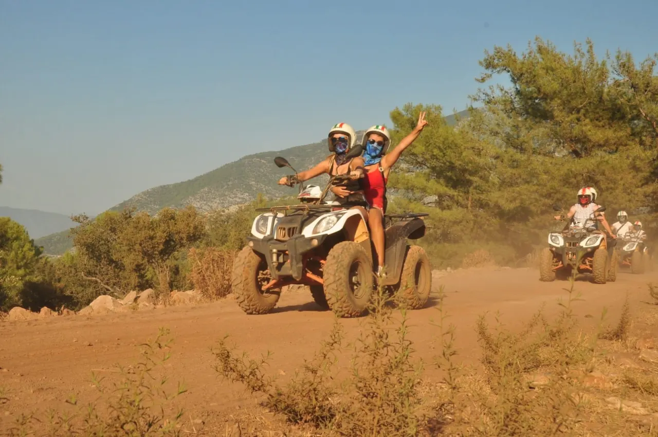 Kuşadasi atv safari̇