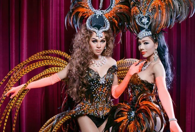 Pattaya Alcazar kabare şovu ve otel transferi