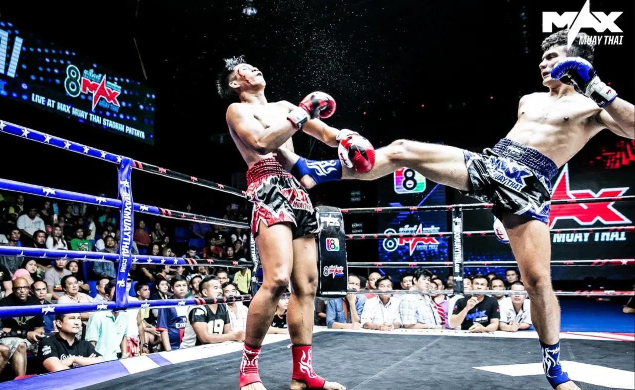 Muay Thai Boxing Night at Max Stadium in Pattaya