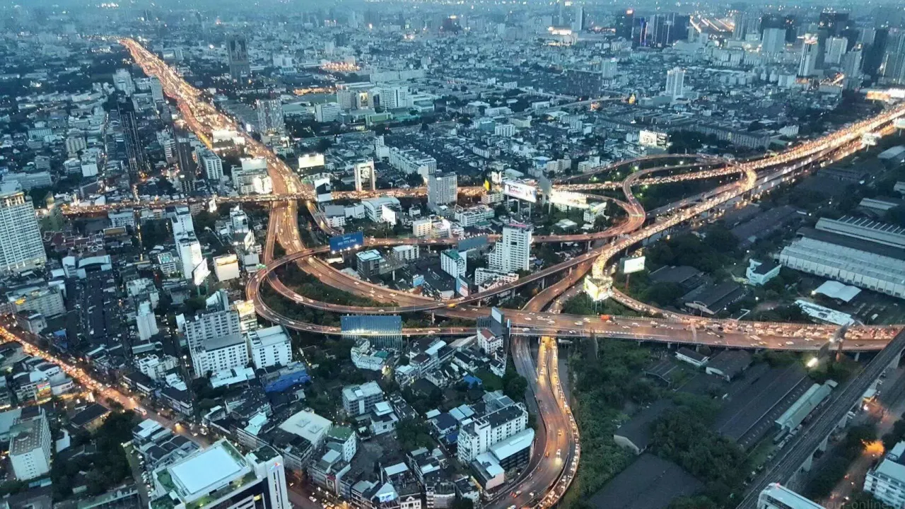 Bangkok City Tour from Pattaya: Golden Mount to Khao San Road