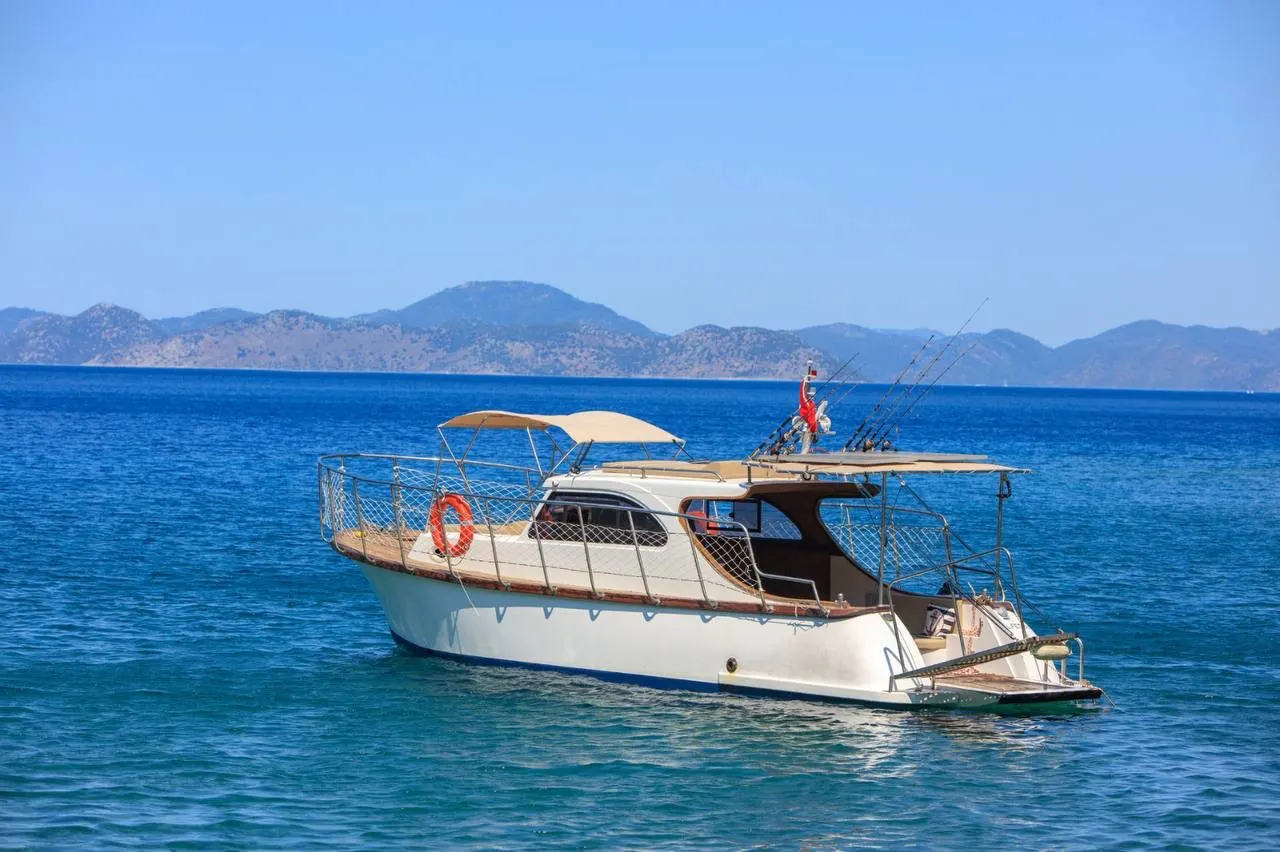Fethiye'den Özel Yatla Adalar Turu ve Balık Avı