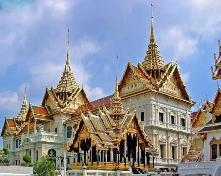 Historic Bangkok Day Trip from Pattaya: Grand Palace & Wat Pho