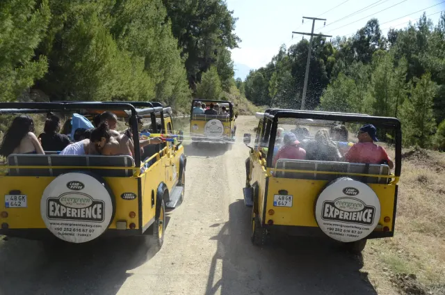 Canyon & Waterfall Jeep Safari thumbnail