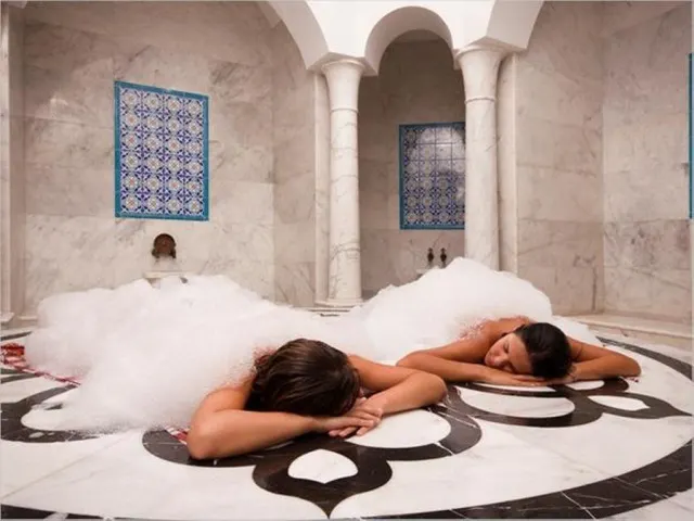 Marmari̇s'te hamam thumbnail