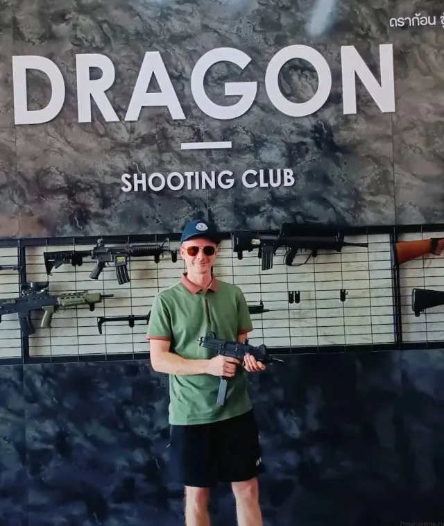 Pattaya Dragon Atış Kulübü: eğitmen eşliğinde atış deneyimi thumbnail