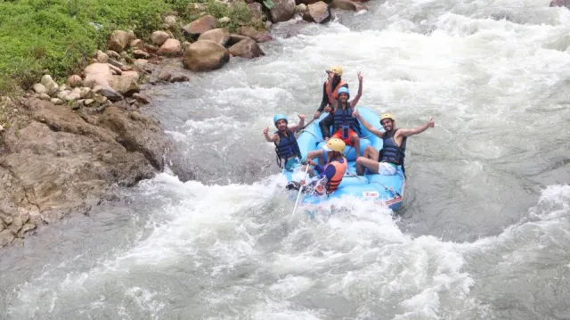 Phuket Jungle River Rafting with Elephants and Monkey Show thumbnail