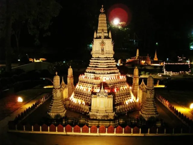 Mini Siam Pattaya Evening Tour With Hotel Transfer thumbnail