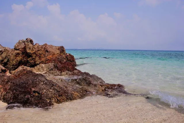 Pattaya'dan Ko Talu adası turu: şnorkel ve plaj keyfi thumbnail