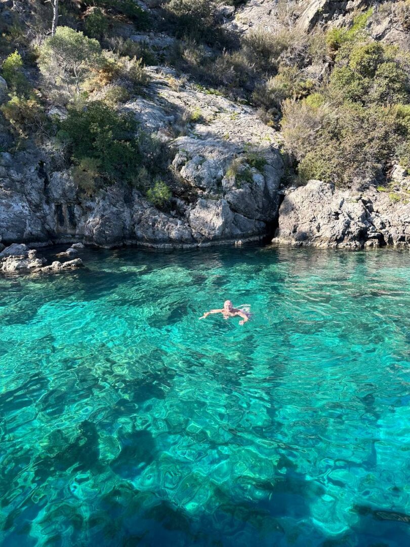 Fethiye'den Gün Batımında Beyaz Yat Turu